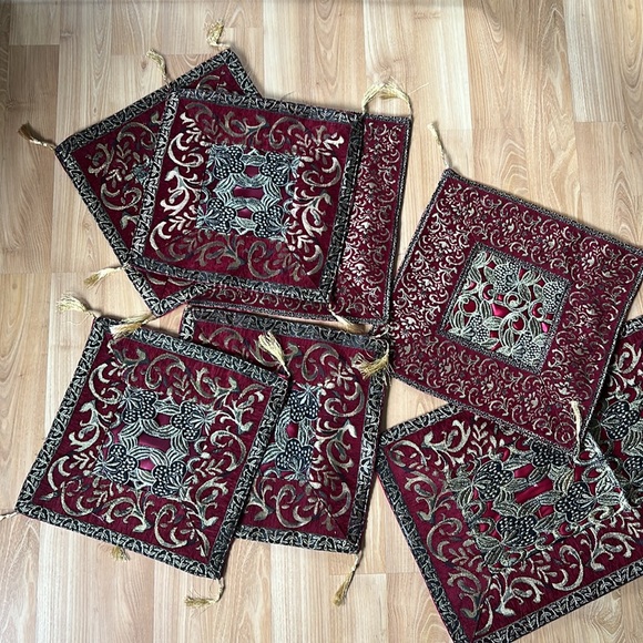 Ramadan Decorative Set of Pillow Cases and a Table Runner - Picture 4 of 16